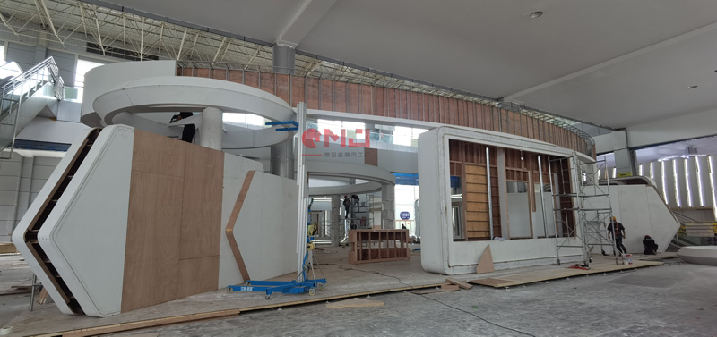 选择展厅搭建公司时应该注意什么？